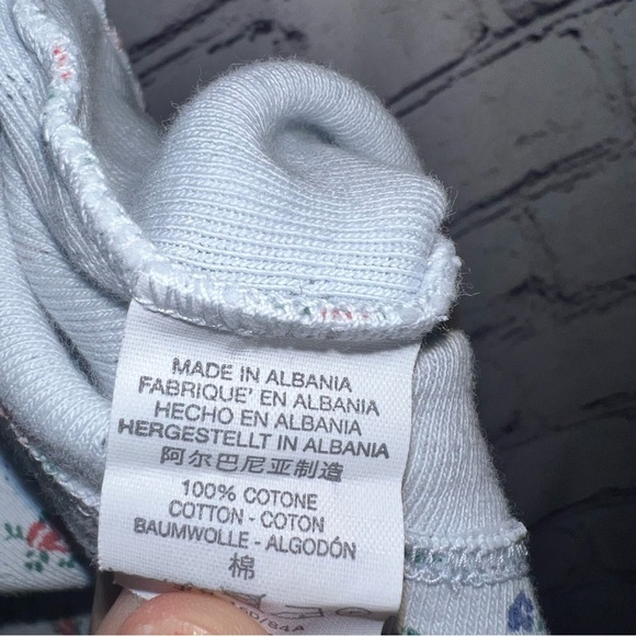 Brandy Melville Floral Short Sleeve‎ Baby Tee Size Small - Picture 4 of 4